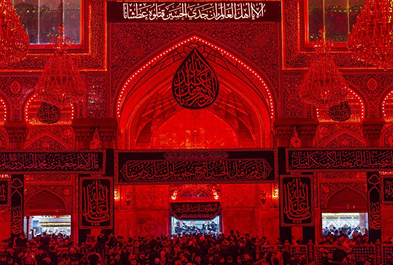 کربلای معلی - نمای زیبا از داخل حرم امام حسین (علیه السلام)